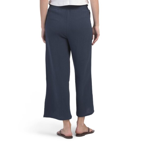 CHLOE & JASMINE Navy Gauze Cropped Pants With Pockets - Picture 2 of 2